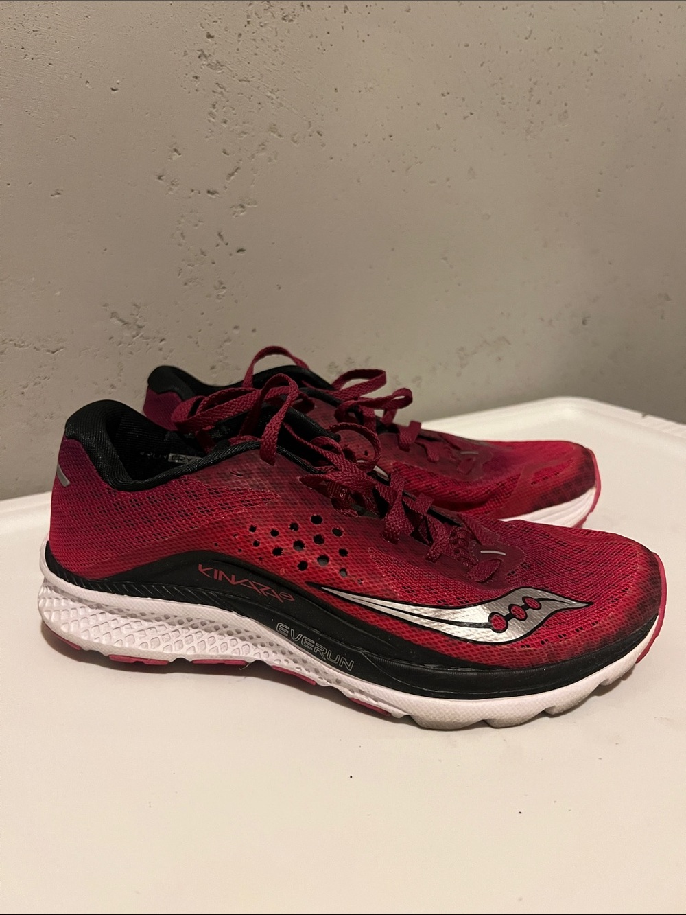 Saucony pink and black Women’s Running Shoes